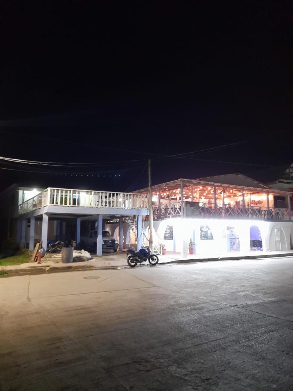 Posada Lia Centro Providencia  Luaran gambar